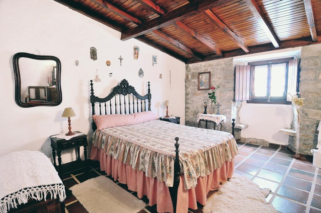Casa do Professor Casais dos Monizes Quarto foto